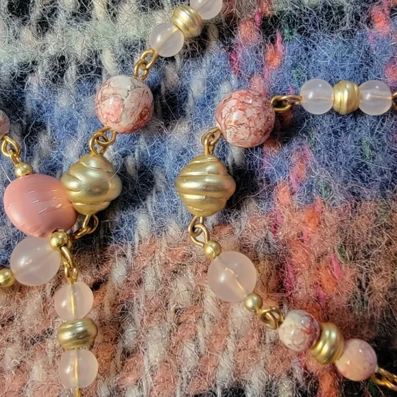 COPY - 🍨🧁Deliciously Beaded Chain Necklace🔆 - Picture 3 of 7